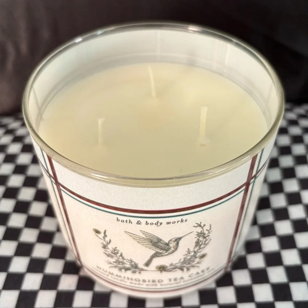 Hummingbird Tea Cake - Picture 3 of 4